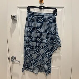 Julia Amory skirt sz small